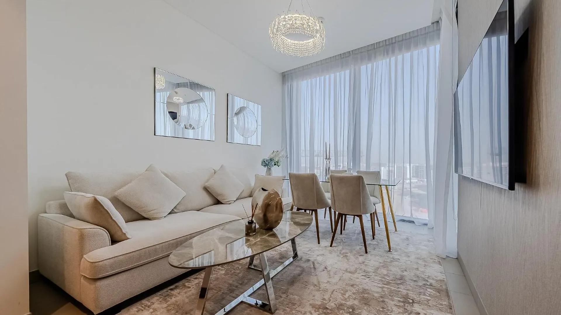 Stylish 1 Bdr Apartment In Sobha Waves Dubai